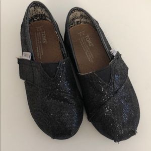 Black Sparkle TOMS
